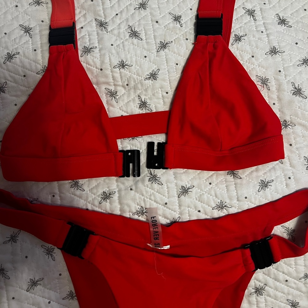 Buckle bikini